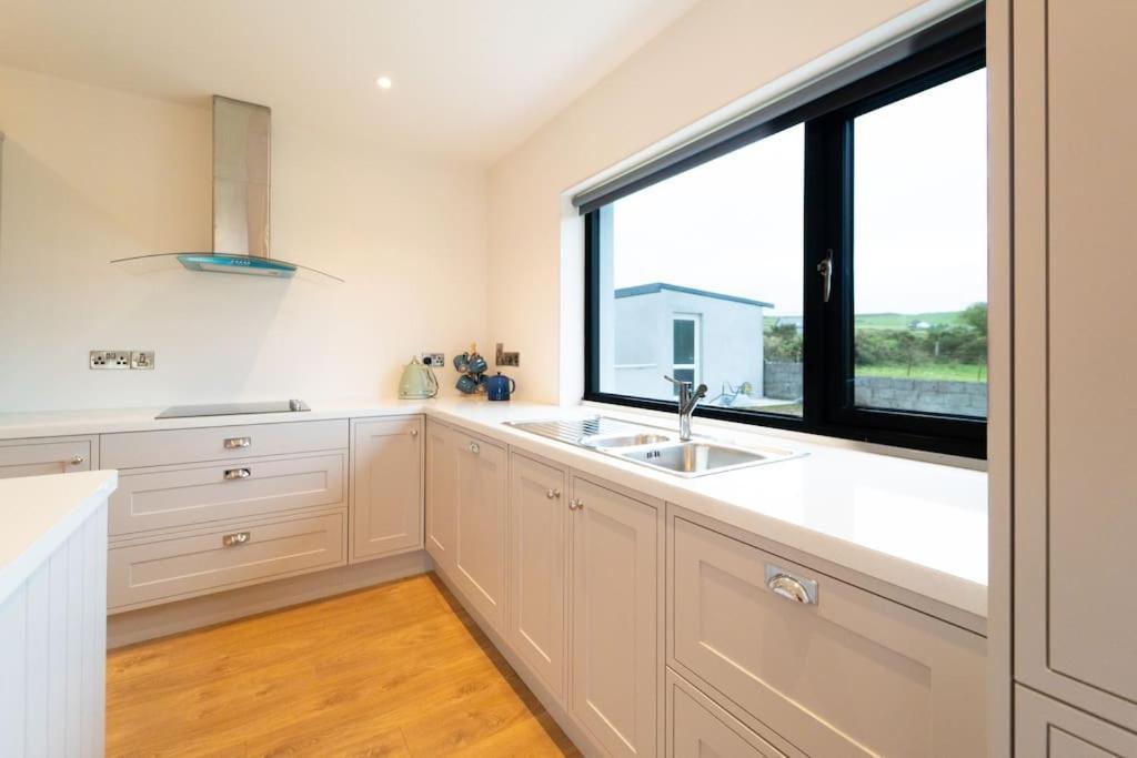 Dingle Way Rest ,Luxury Holiday Home Esterno foto