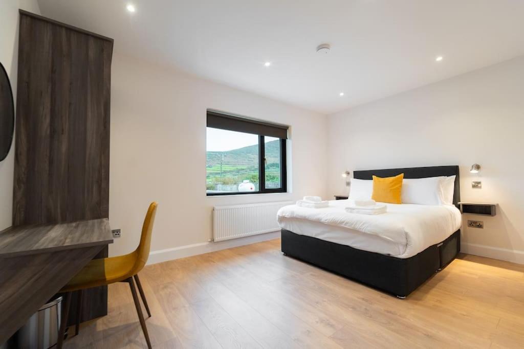 Dingle Way Rest ,Luxury Holiday Home Esterno foto
